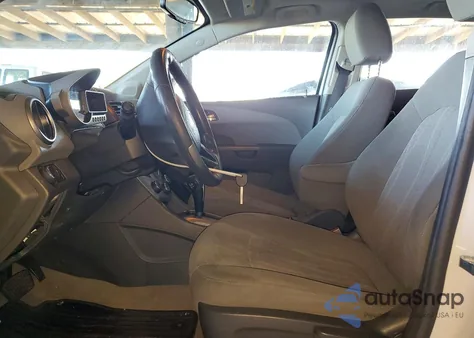 2015 Chevrolet Sonic Lt z USA, uszkodzony, nr VIN 1G1JC6SB0F4206071